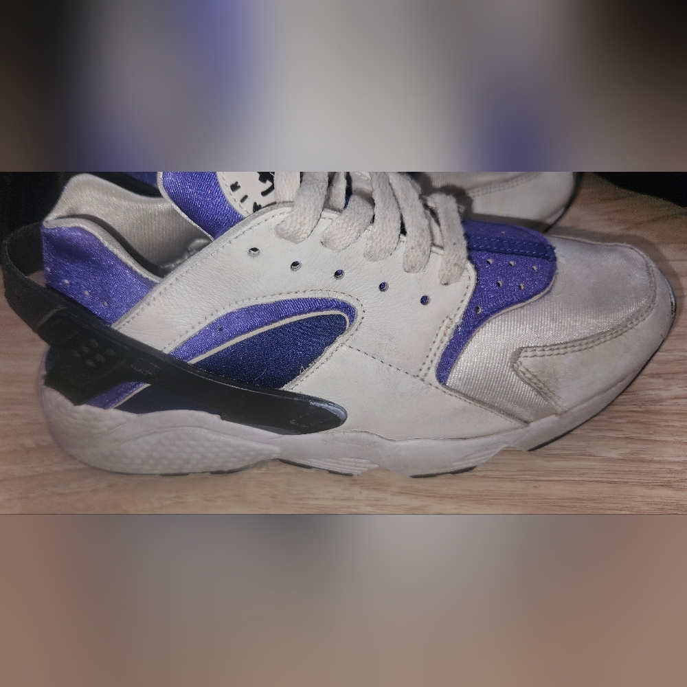 Nike Air Huarache Sneakers Purple White Trainers Women's Size 9 Shoes - Picture 9 of 16